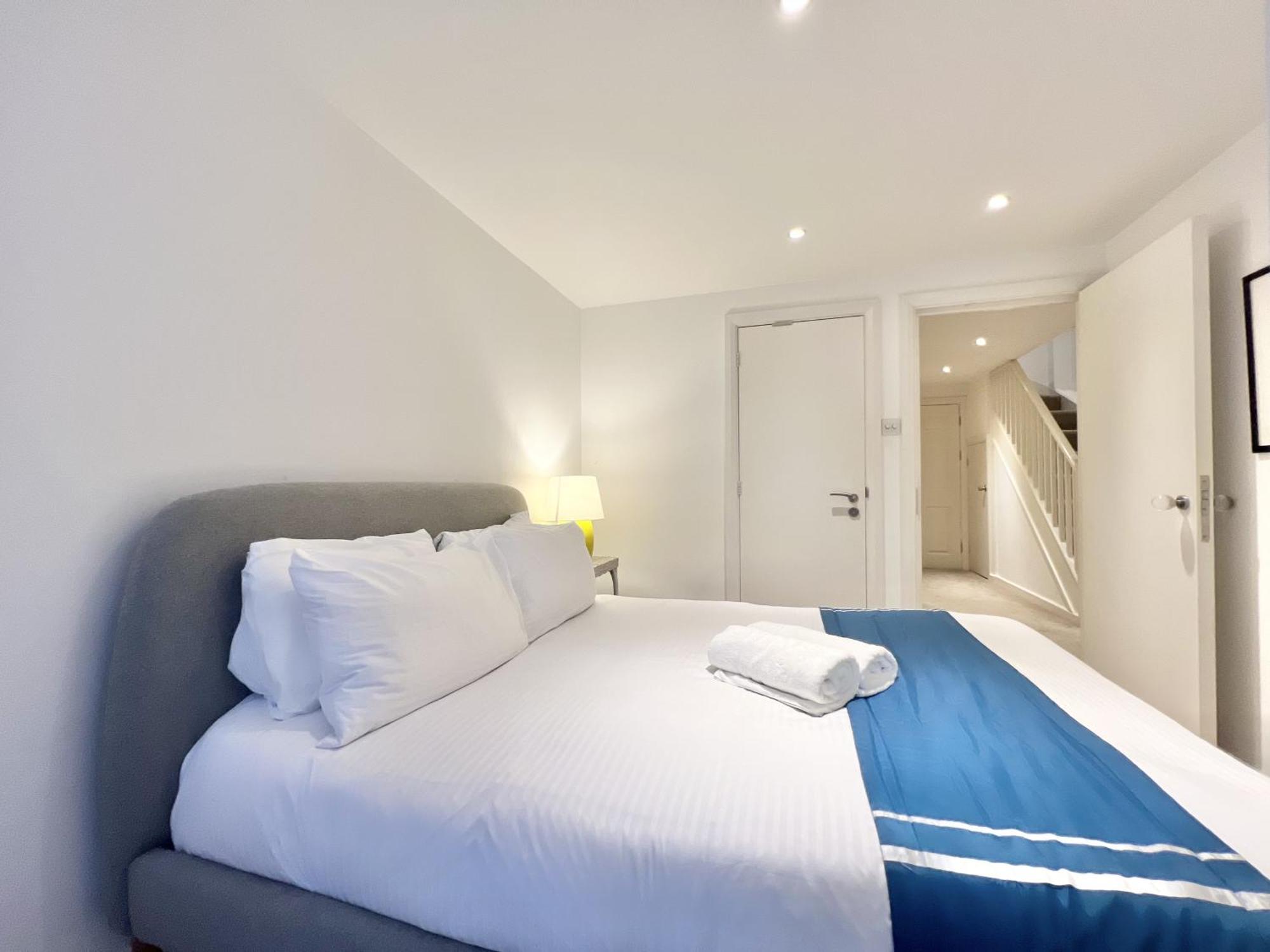 Vip Serviced Apartments London Excellent Location Great Price Bagian luar foto
