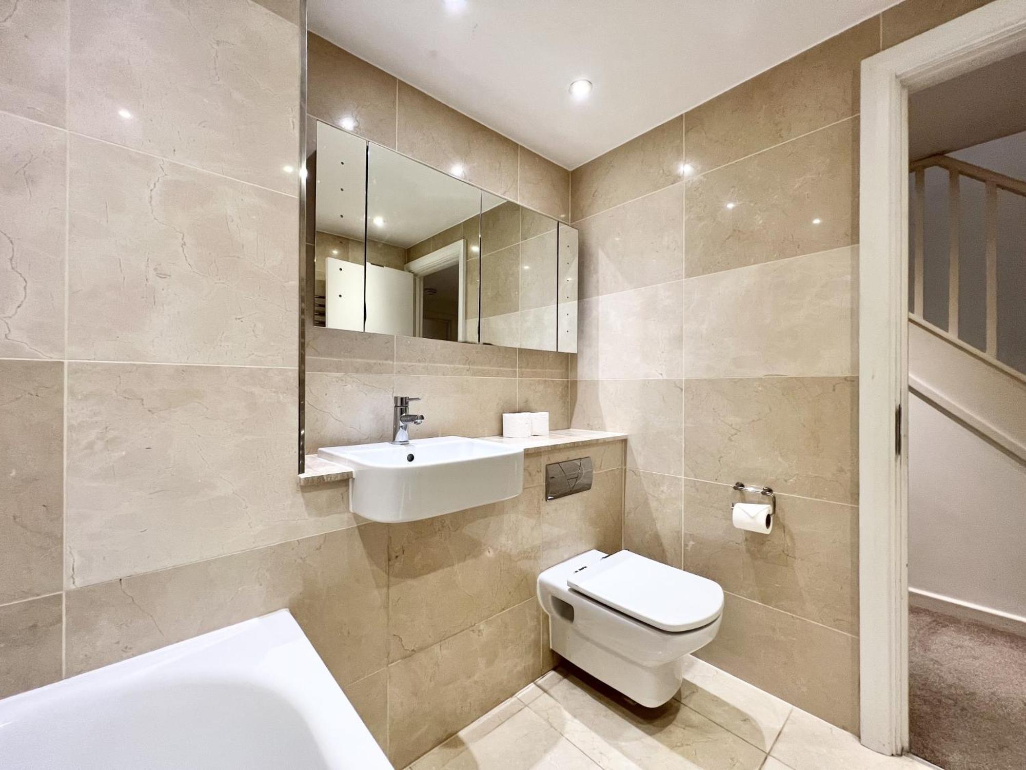 Vip Serviced Apartments London Excellent Location Great Price Bagian luar foto