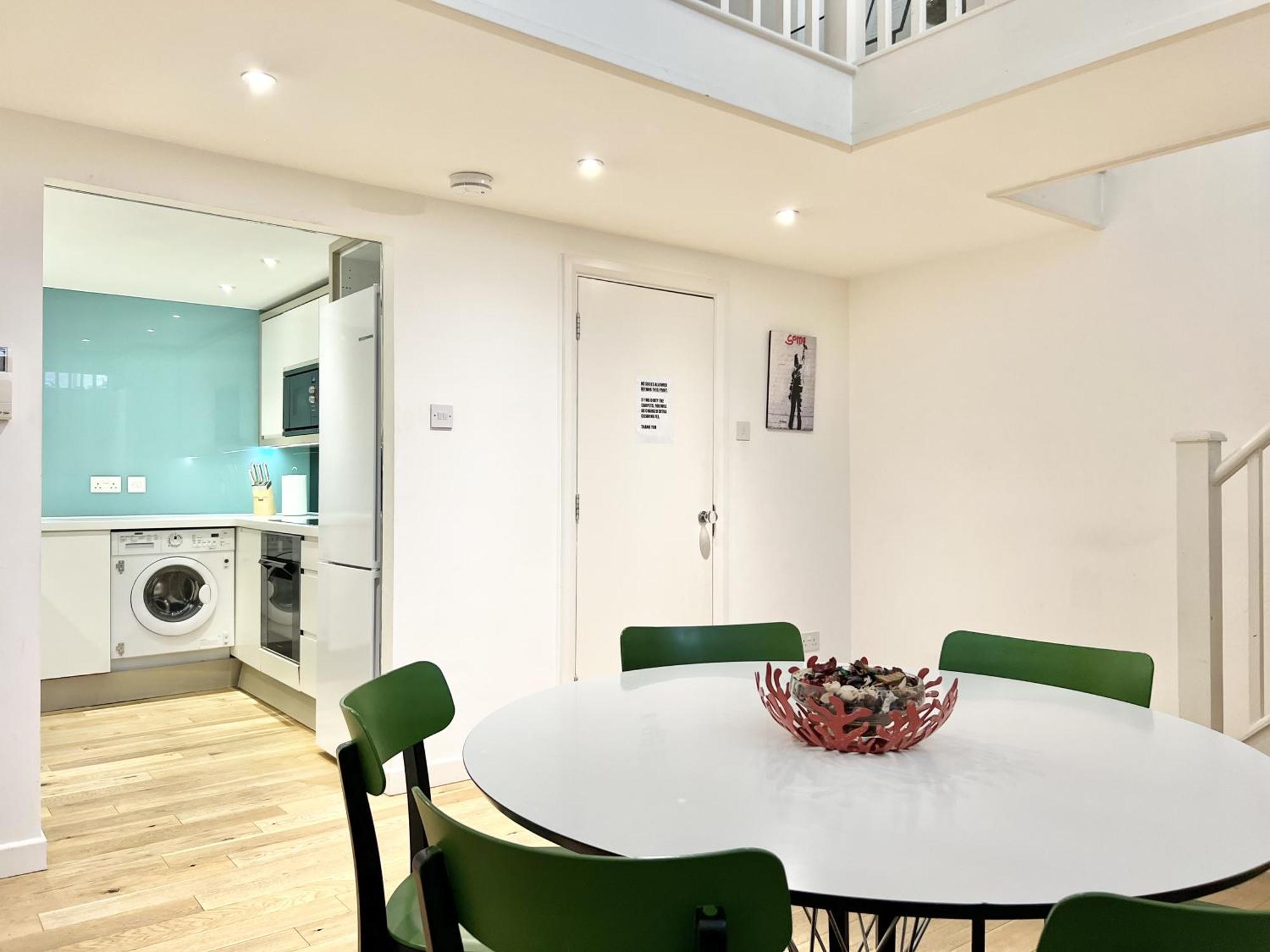 Vip Serviced Apartments London Excellent Location Great Price Bagian luar foto